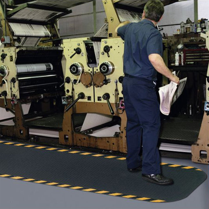 Hog Heaven Yellow Striped Border Anti-Fatigue Mat
